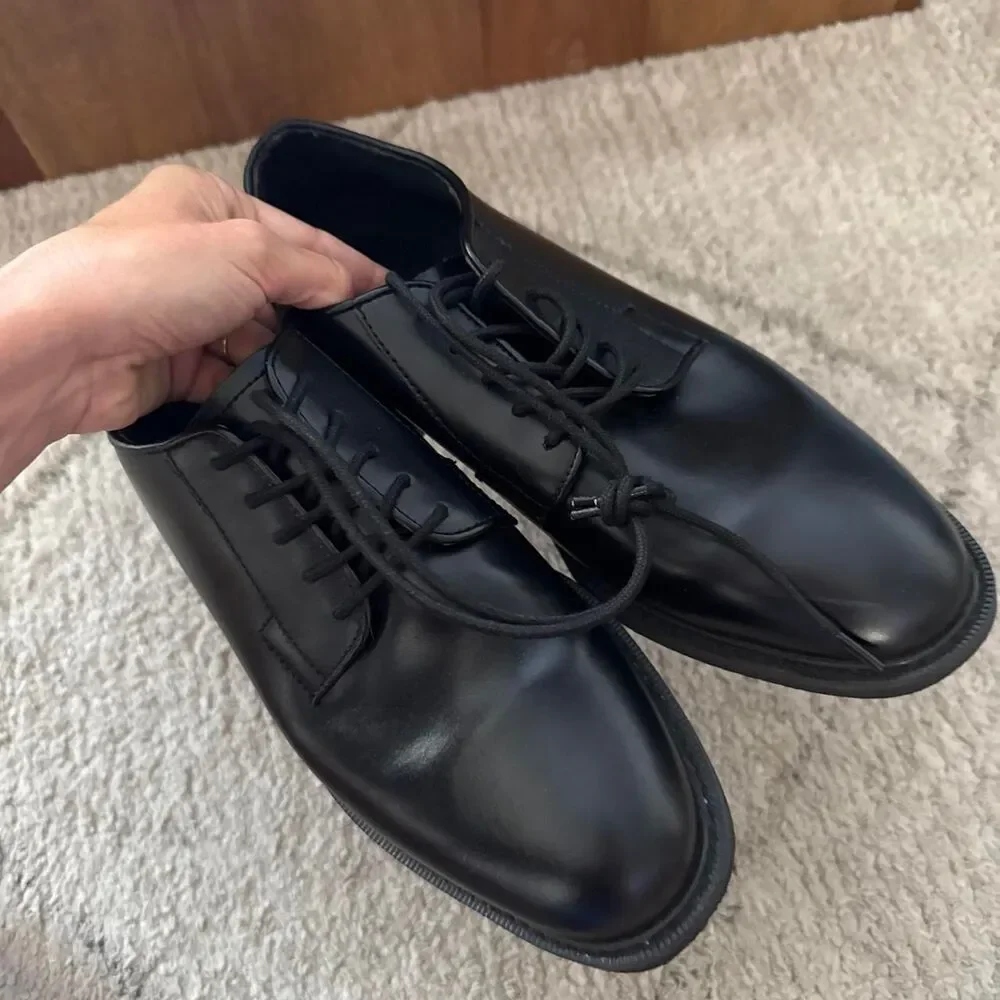 Bates Men's Black Oxfords